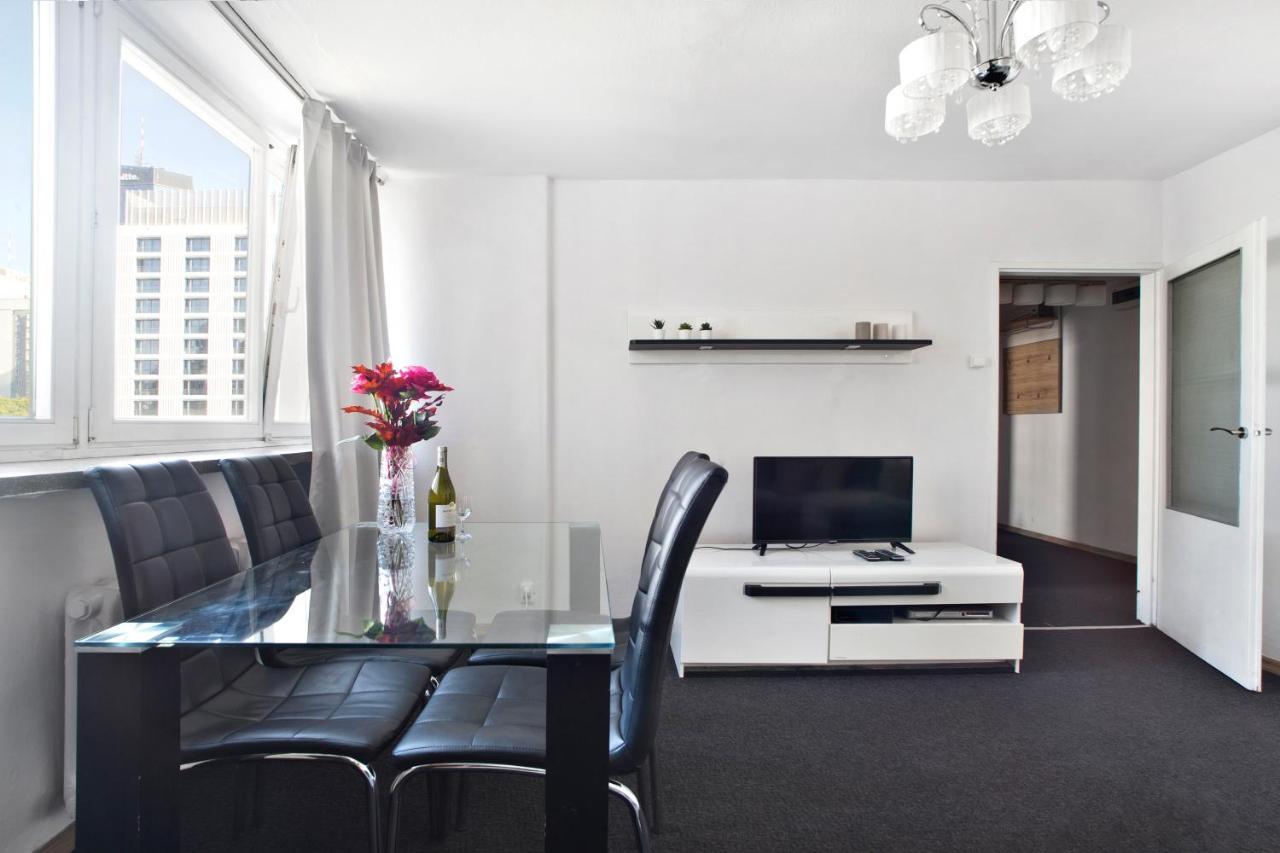P&O Apartments Emilii Plater วอร์ซอ ภายนอก รูปภาพ